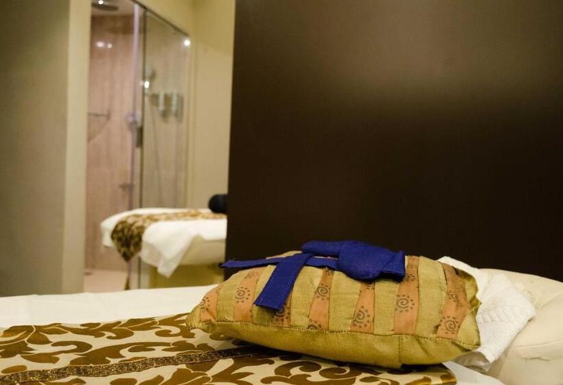 Grande Bay Resort And Spa Mamallapuram