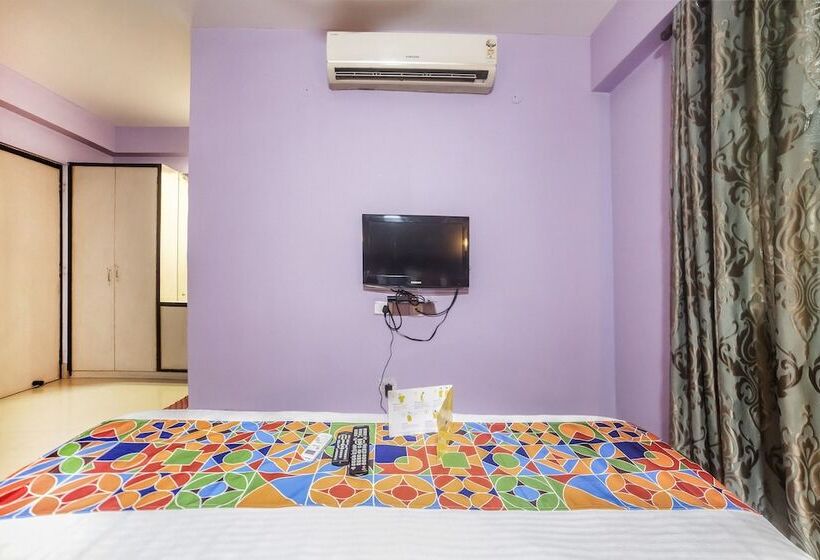 ホテル Fabexpress Royal Residency Patna