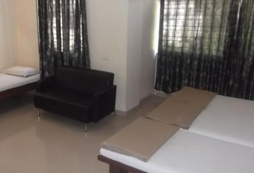فندق Rajshree Lodging