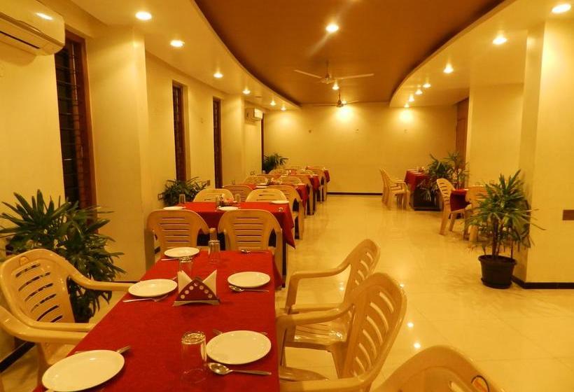 酒店 Rock Regency Hampi