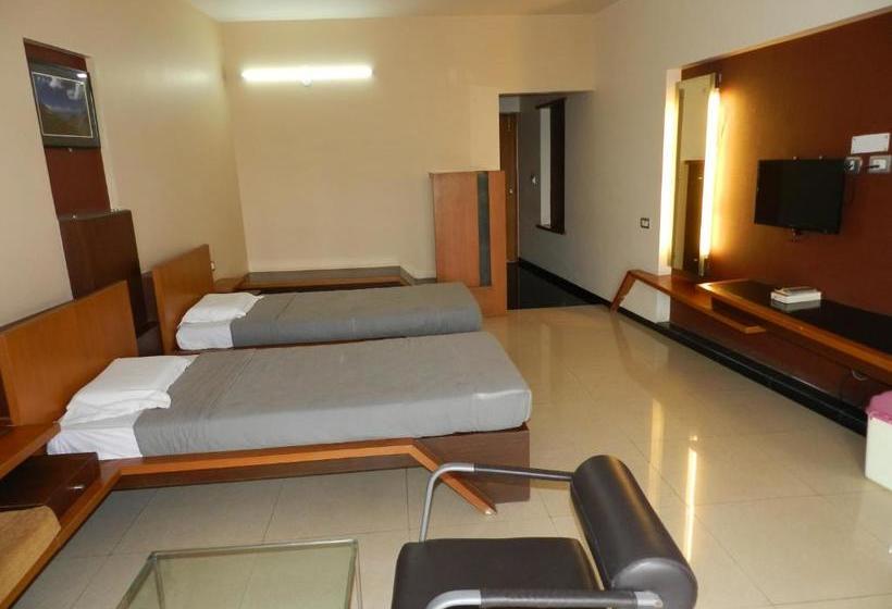 酒店 Rock Regency Hampi