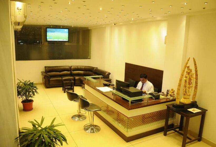 בית מלון כפרי Sri Krishna Residency