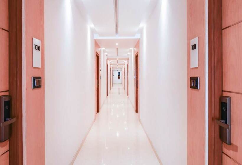 هتل Treebo Vinayak Inn