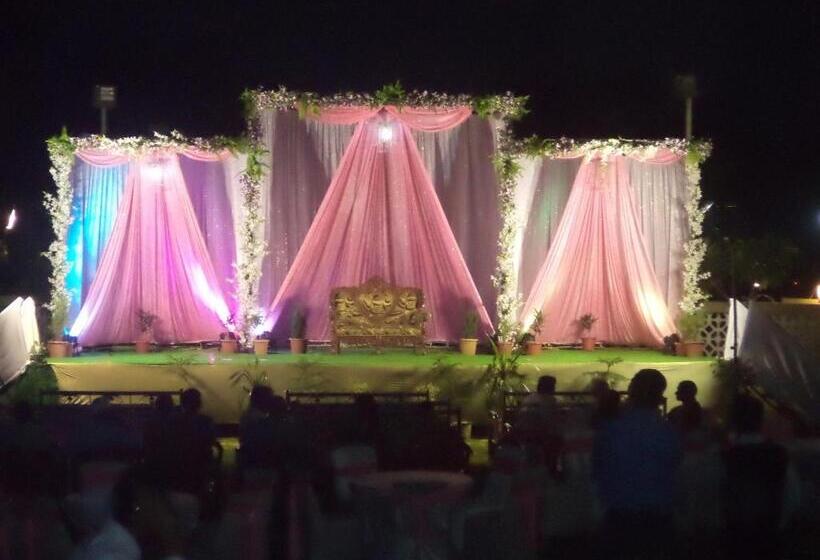 Tanarika Resort