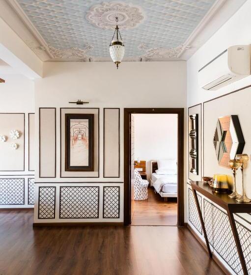 Bhola Bhawan Bed And Breakfast