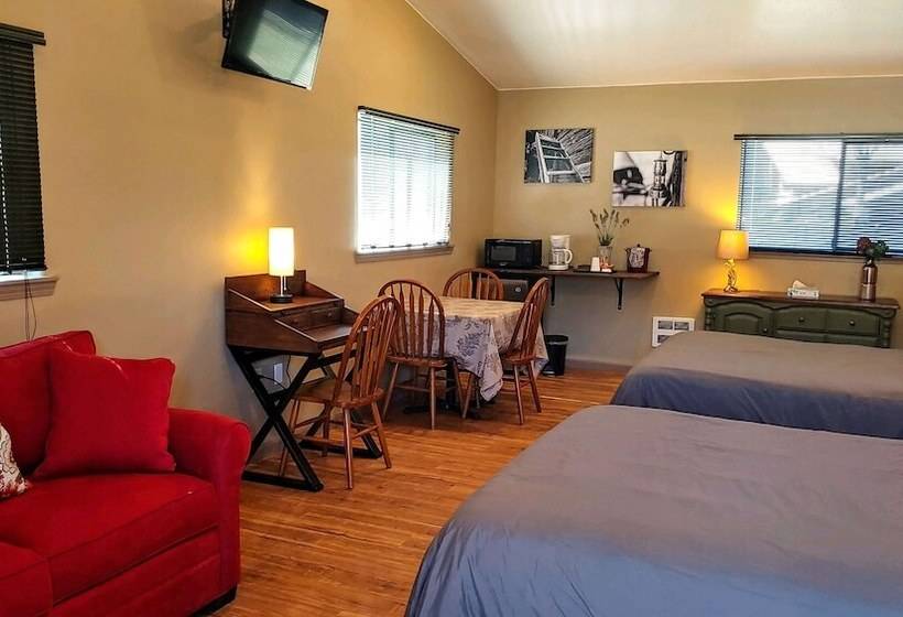 בית מלון כפרי Dodge Peak Lodge