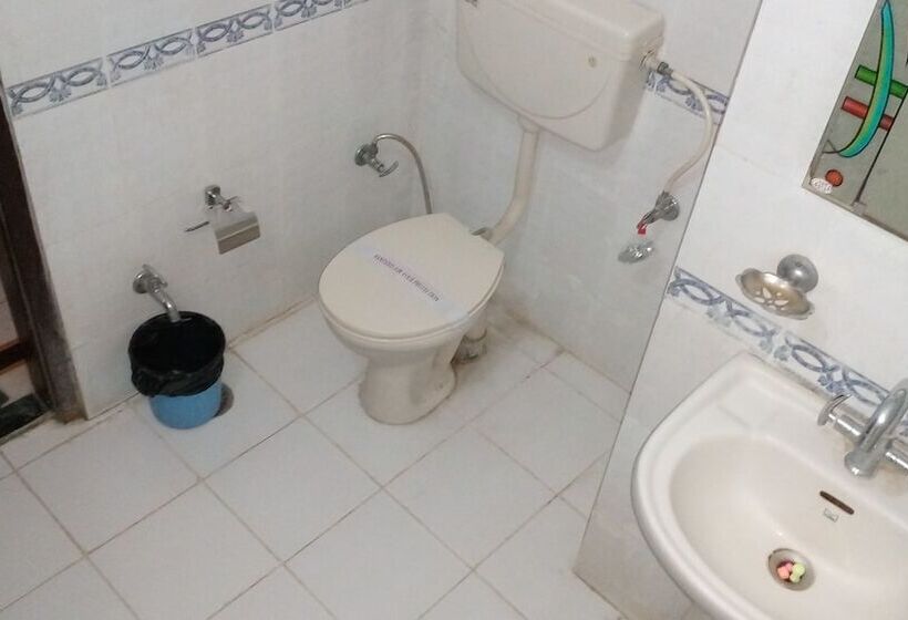 فندق Moonlight Homestay & Hostel