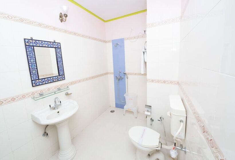 فندق Moonlight Homestay & Hostel