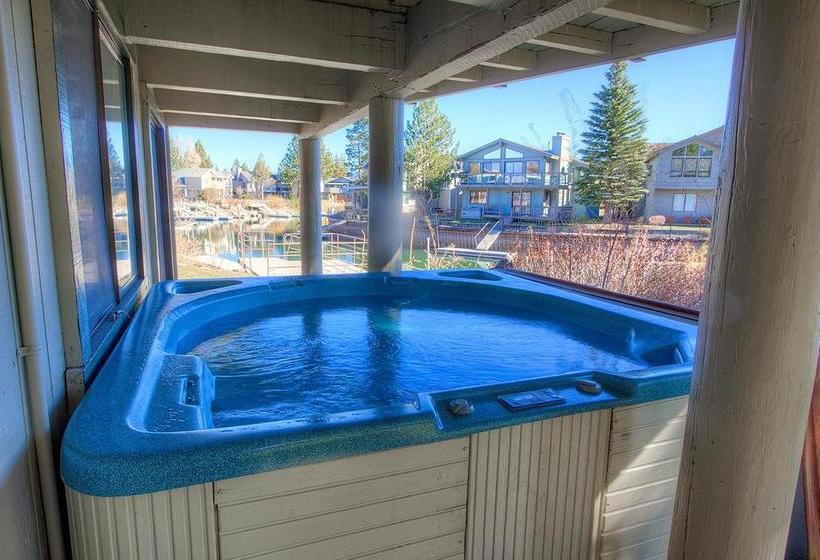 هتل Tahoe Keys Home With Hot Tub