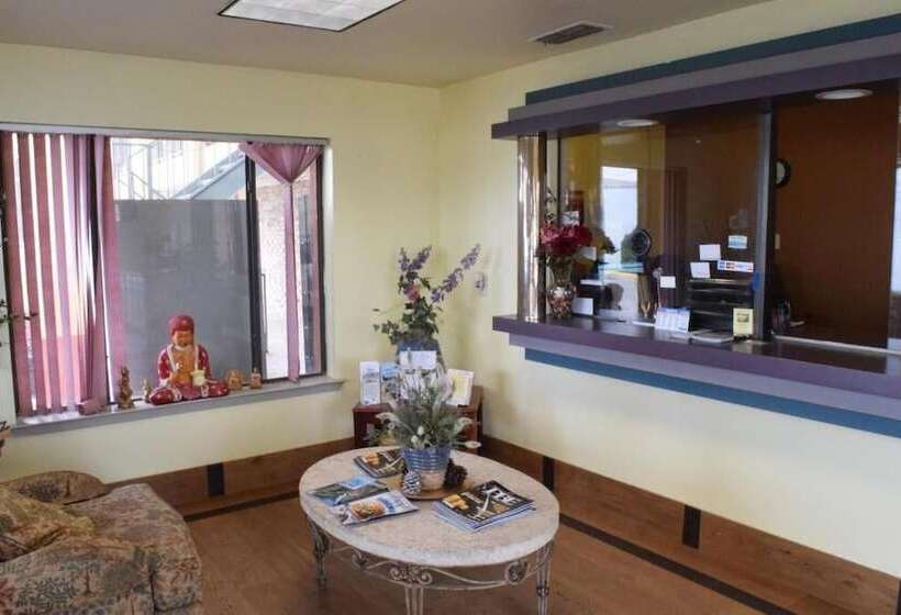 مُتل Delux Inn