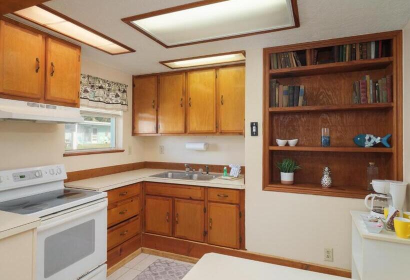 فندق على الطريق Sea Aire Oceanfront Inn
