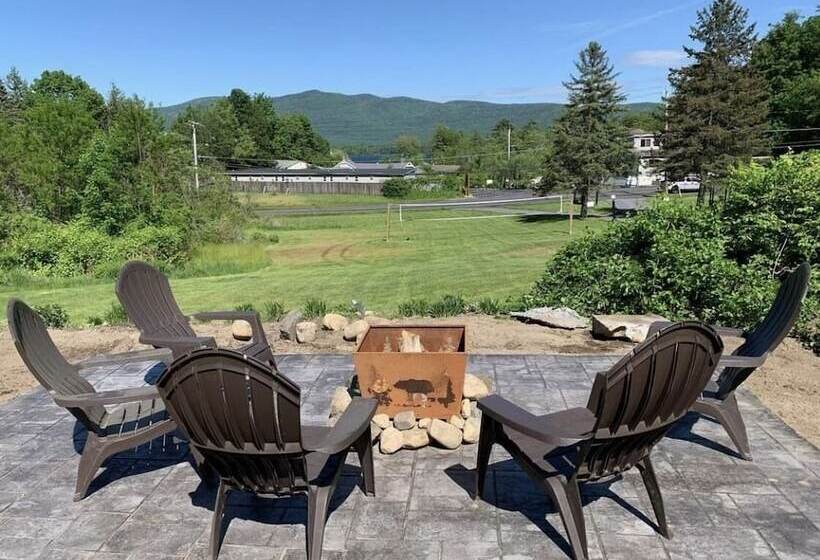 استراحتگاه Hill View Motel And Cottages