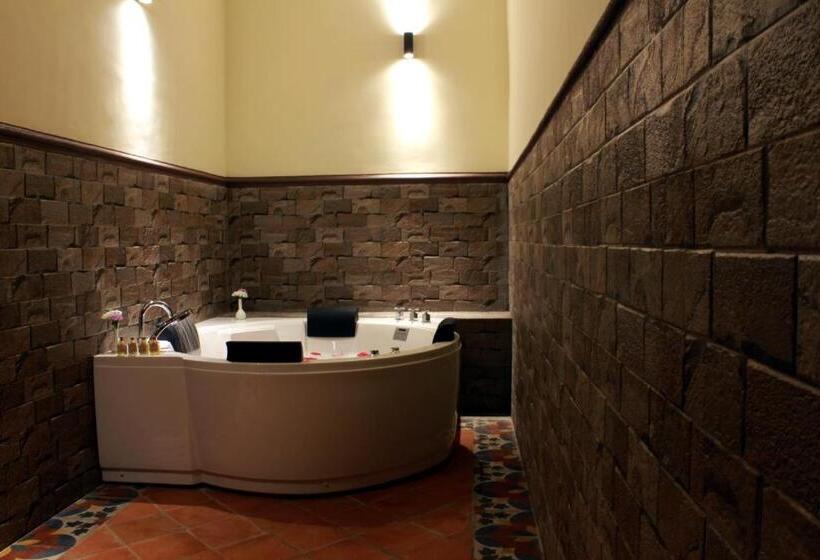 リゾートホテル Old Kent Estates & Spa, Coorg