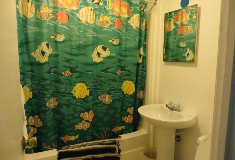 Skyway Motel