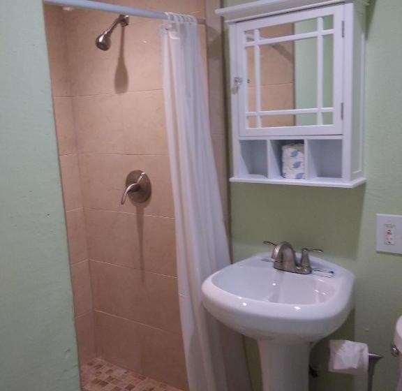 فندق على الطريق Coco Beach