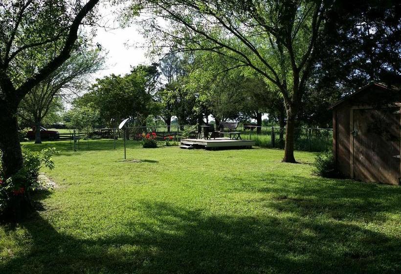 The Hoffmann Vacation Rental Bed & Breakfast