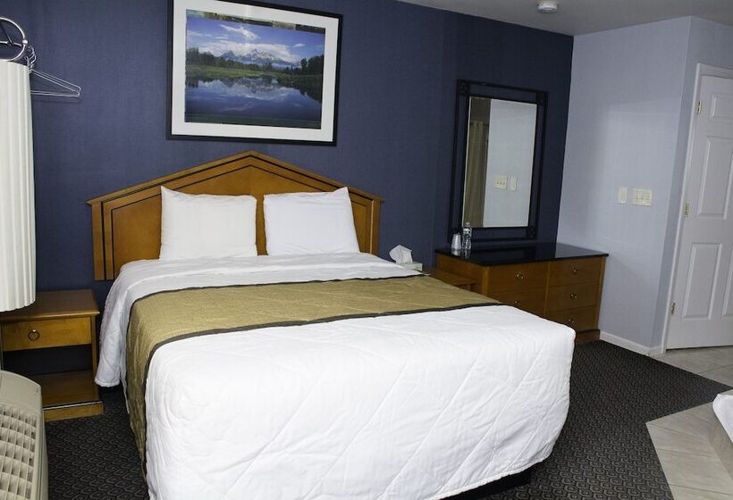 At 9 Motel