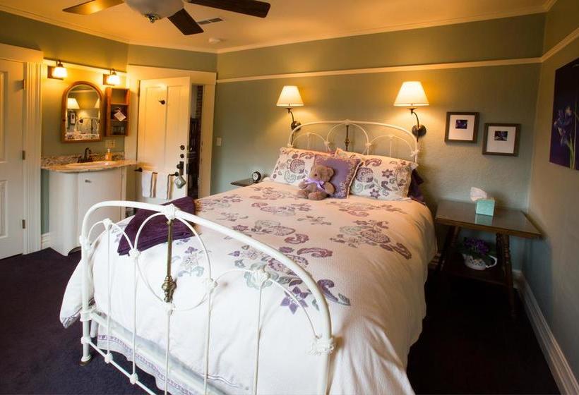 مبيت وإفطار Iris Inn