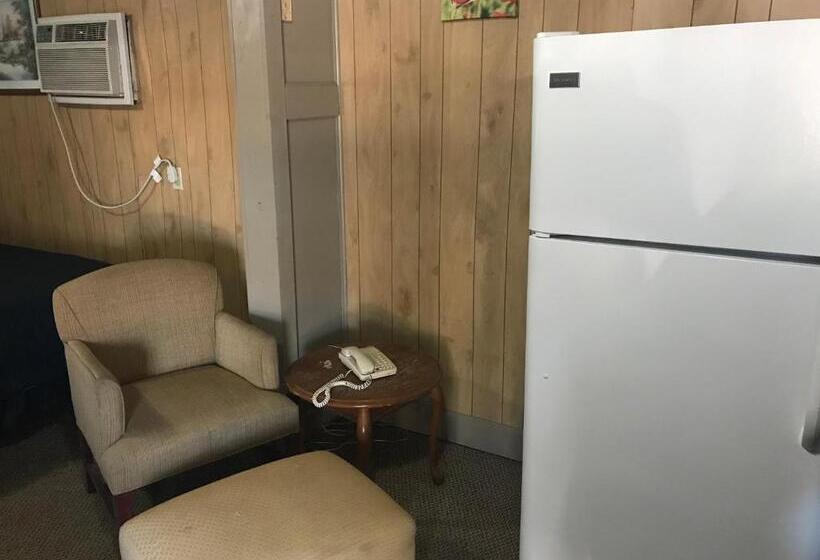 Cooper Motel Tuscola