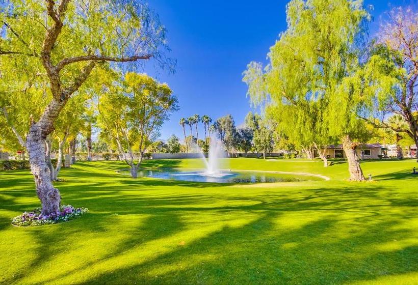 リゾートホテル The Villas At Emerald Desert