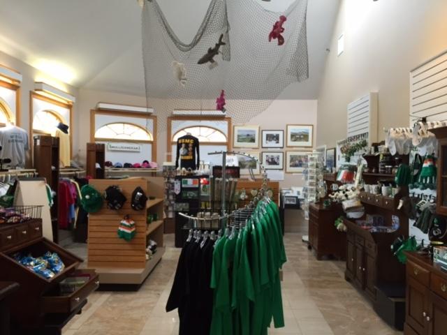 هتل Cape Cod Irish Village