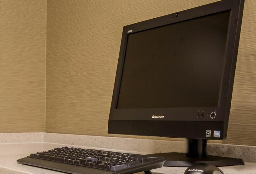 בית מלון כפרי Comfort Inn Sylva   Cullowhee