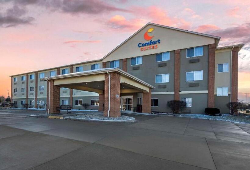 בית מלון כפרי Comfort Suites Normal University Area