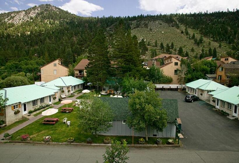 호텔 Lake Front Cabins