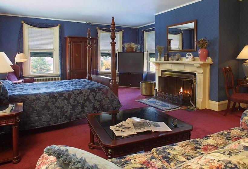 هتل Stonehurst Manor Including Breakfast And Dinner