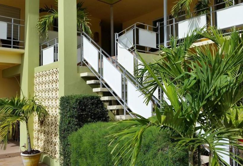 فندق على الطريق Capri Apartments