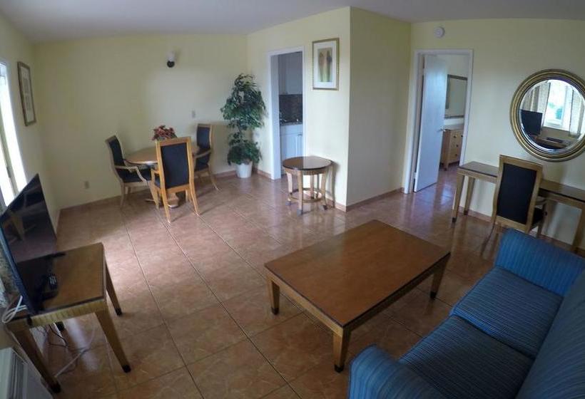 فندق على الطريق Capri Apartments