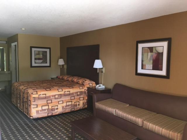 מוטל Executive Inn And Suites Longview