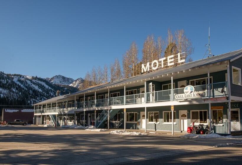 모텔 Gull Lake Lodge
