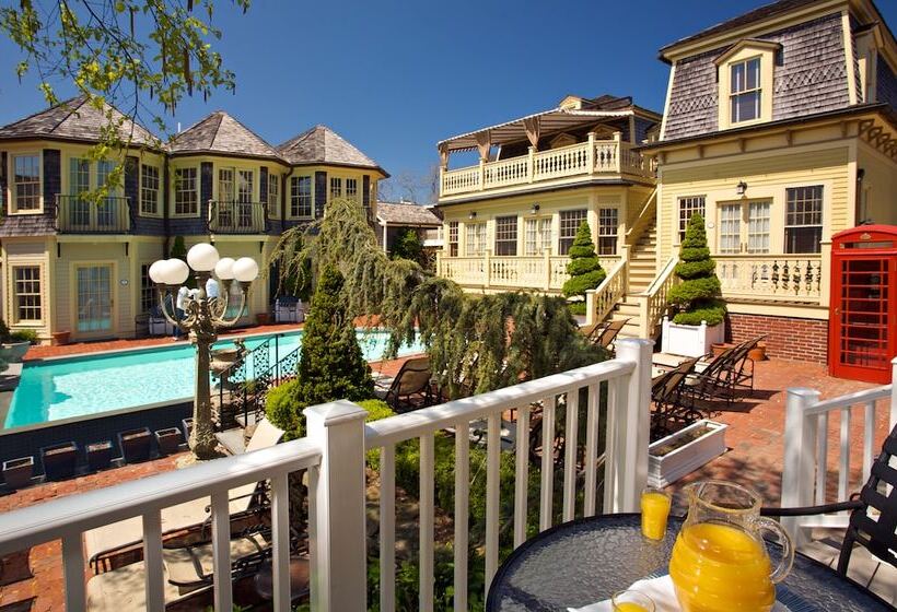 استراحتگاه Brass Key Guesthouse Adults Only