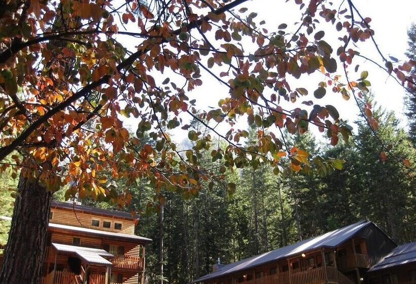 Курорт Eagle Cap Chalets