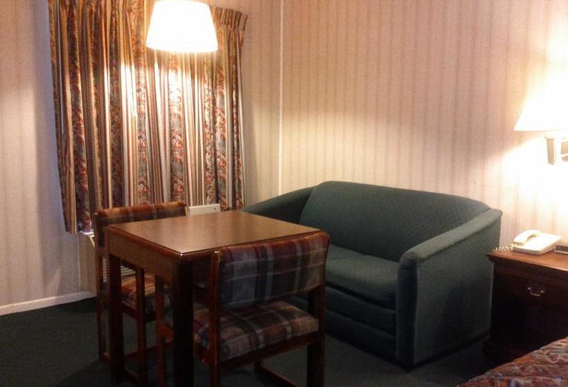 Smith Motel