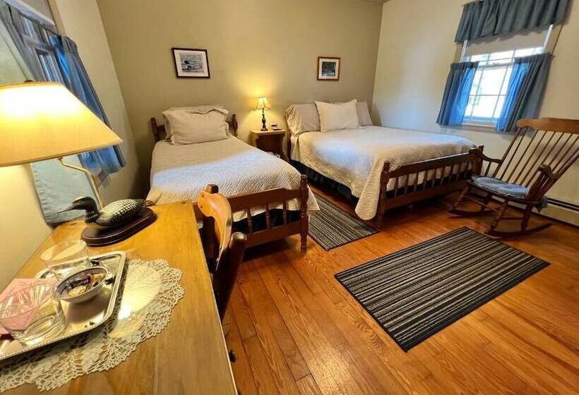 مبيت وإفطار Alamoosook Lakeside Inn Orland