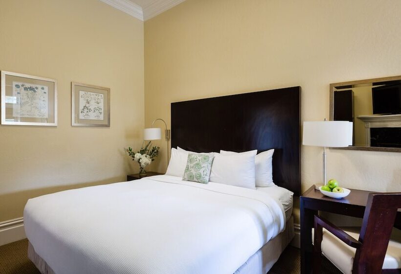 צימר Healdsburg Inn On The Plaza, A Four Sisters Inn