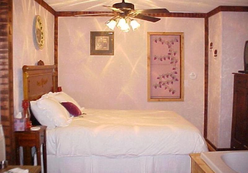 تختخواب و صبحانه Trail S End Guest House