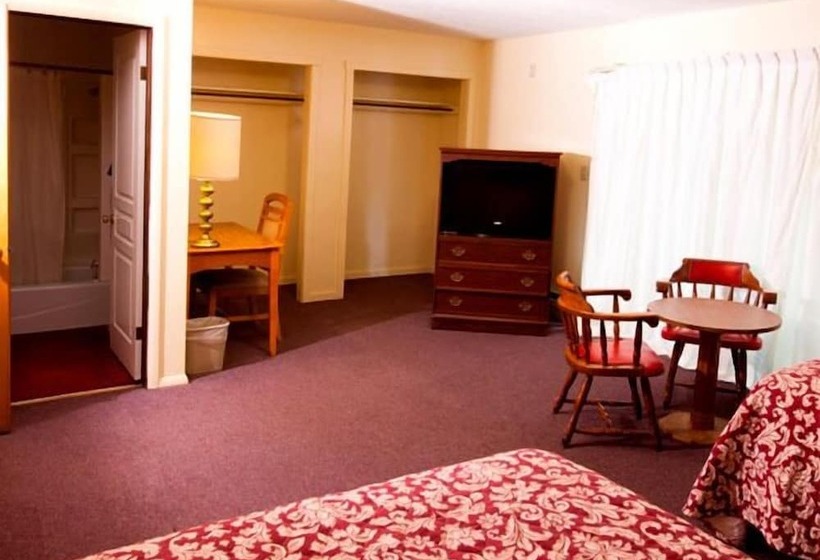 Charlie's Motel