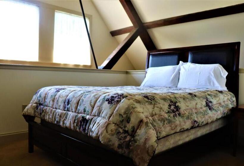 هتل The Gables At Stirling Guest