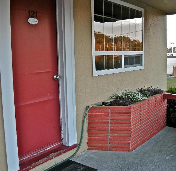 호텔 Wild Chinook Inn