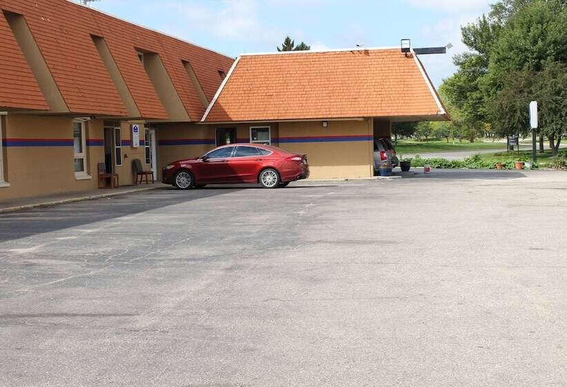 모텔 Executive Inn By Belvilla Owatonna Hwy 35