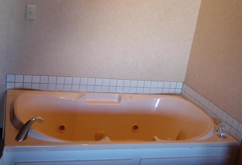 فندق على الطريق Garden Inn & Suites