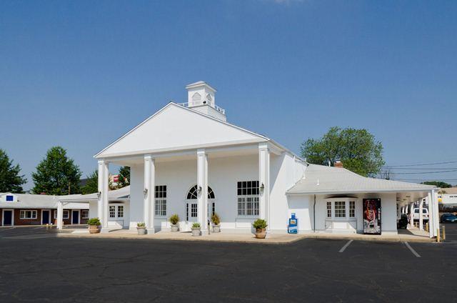 汽车旅馆  Rodeway Inn Fairfax