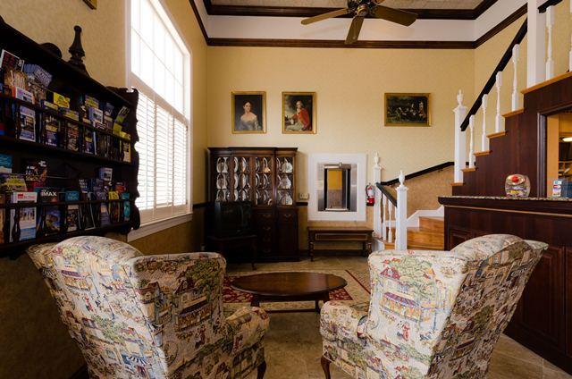 汽车旅馆  Rodeway Inn Fairfax