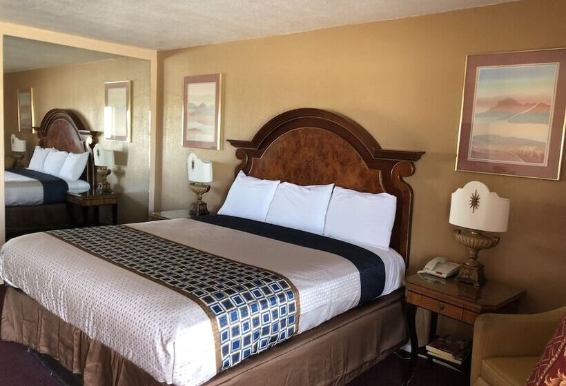 مُتل Villa West Inn