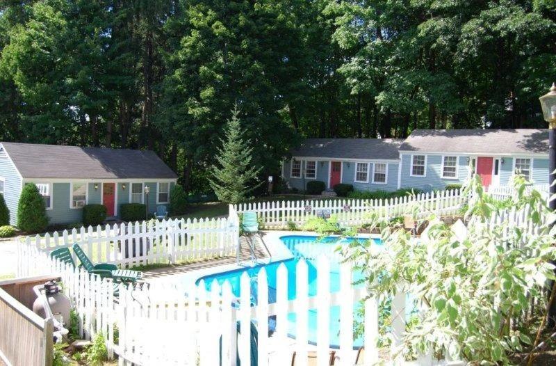 Oxen Yoke Motel