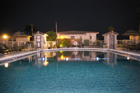 リゾートホテル Royal Flamingo Villas