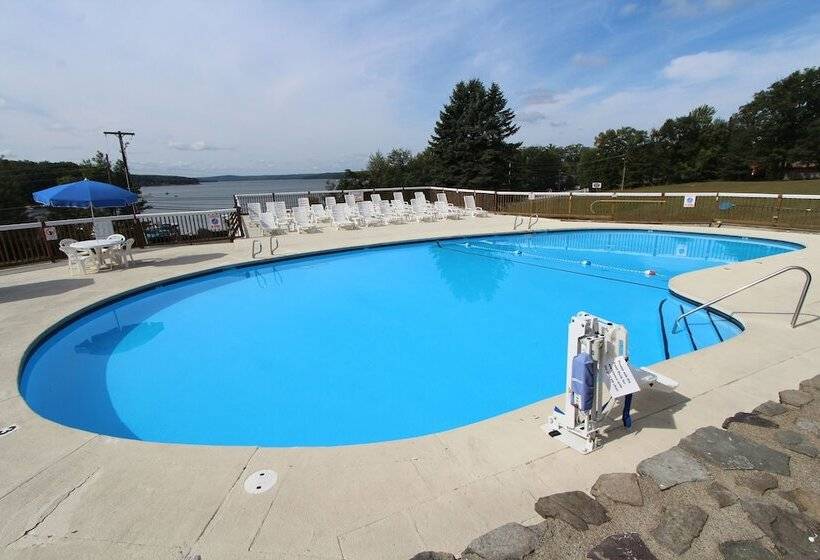 Tanglwood Resort